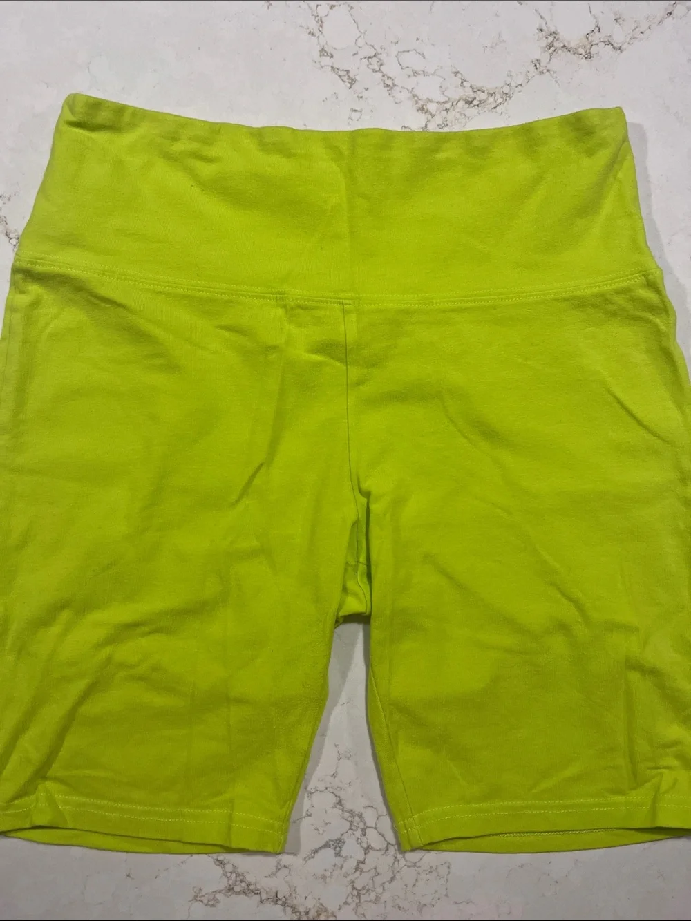 Nordstrom BP size medium women's High-Rise Neon Bike Shorts 8 inch inseam